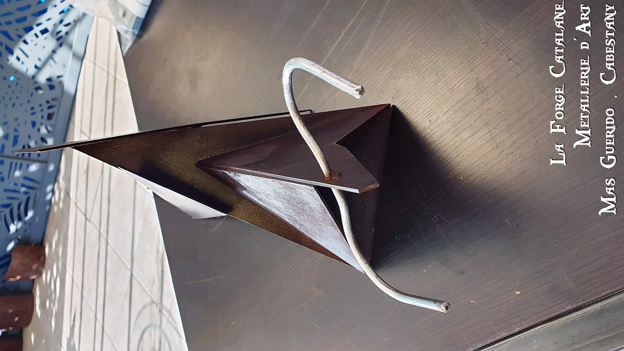 support livre rouille forge catalane.jpg